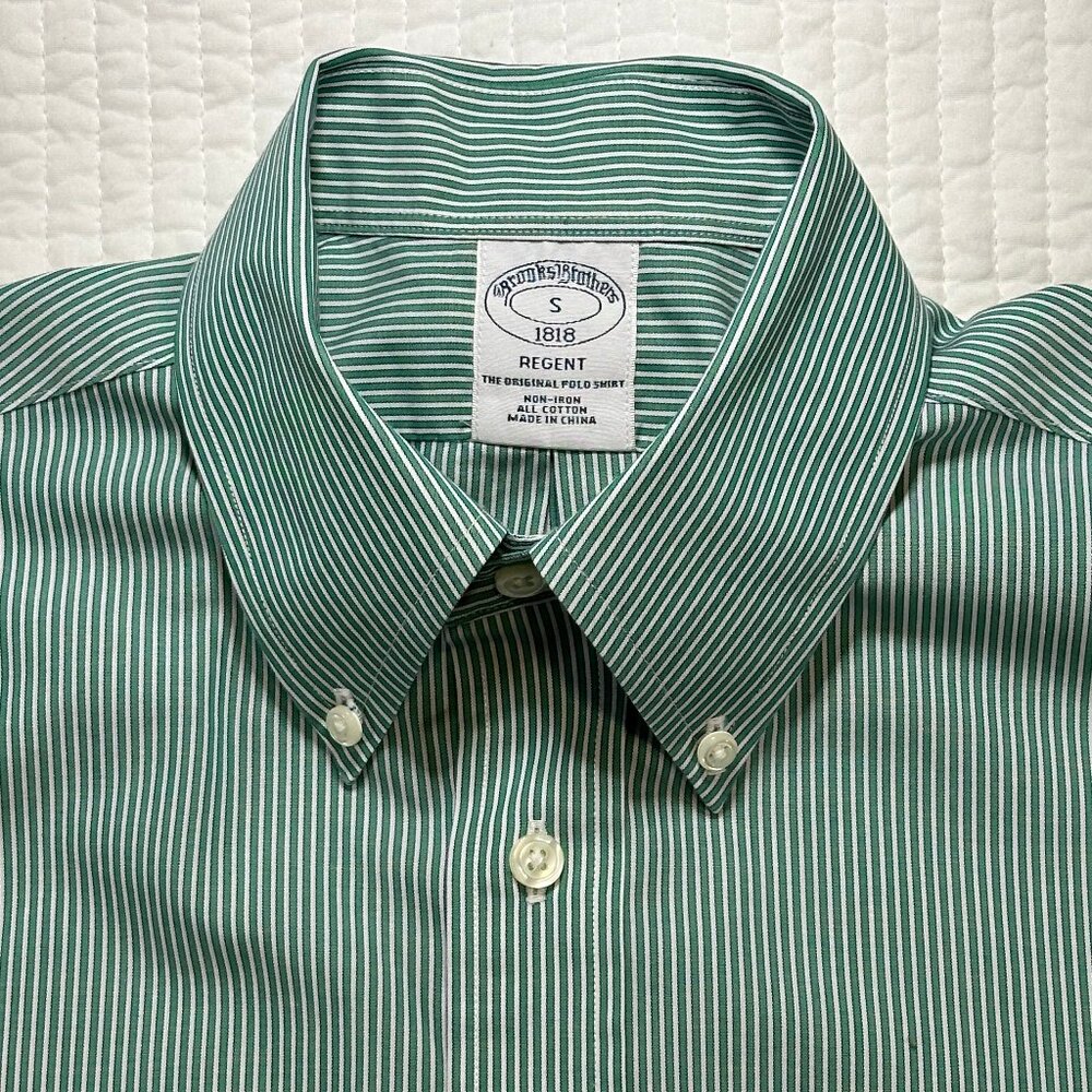 Brooks Brothers Regent Green Stripe Button Down Shirt Mens Size S